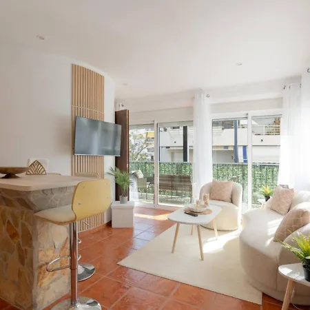 Oasis - Bright 2br With Balcony Sitges